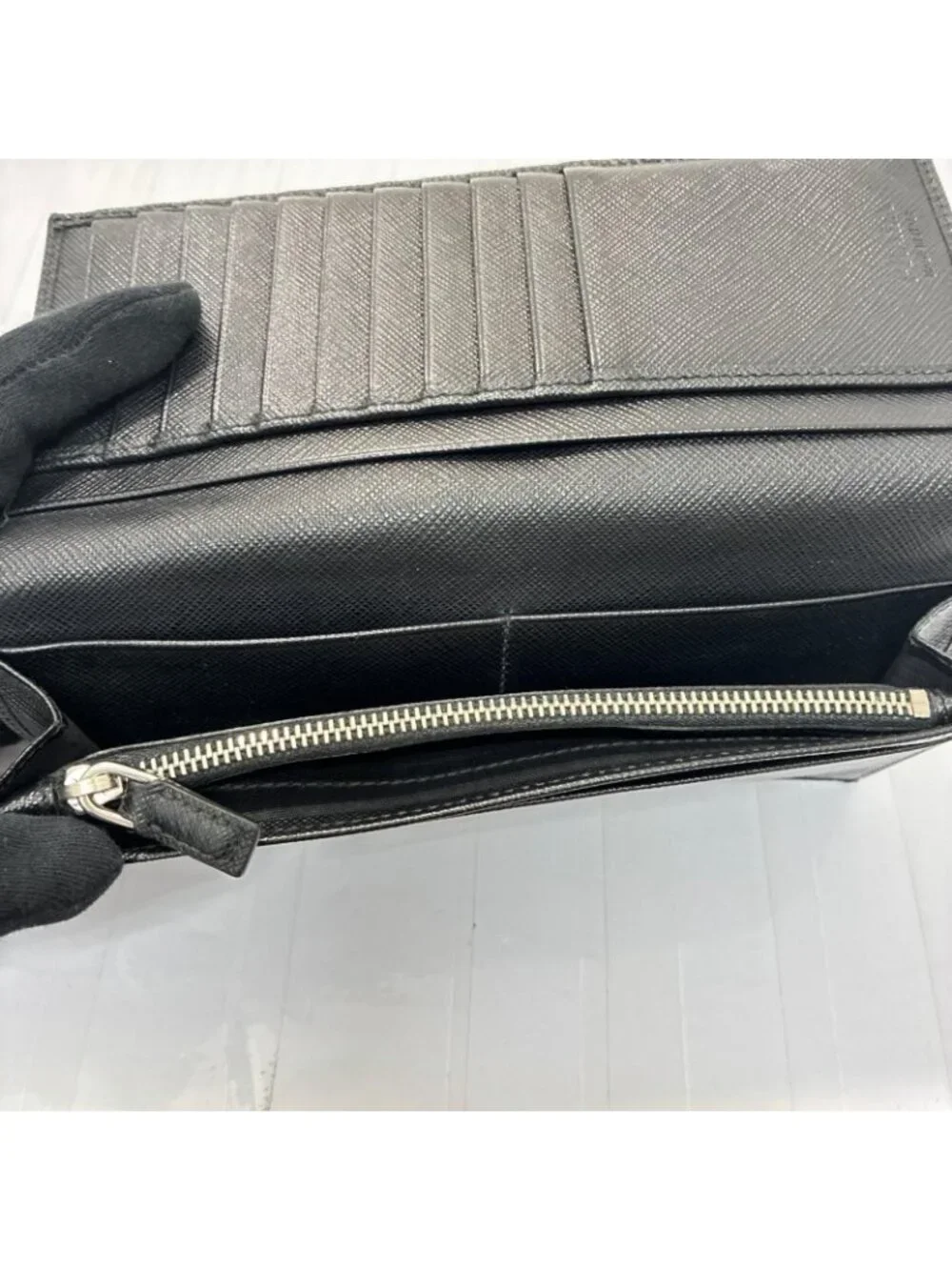 Prada Wallet Bifold Black